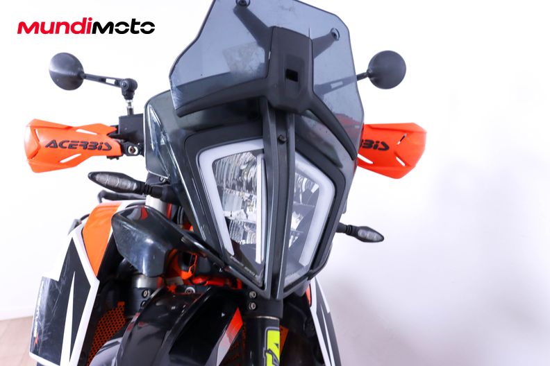 Motorbike image 4