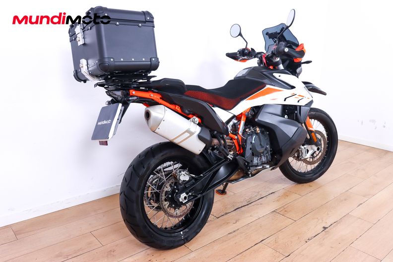 Motorbike image 2