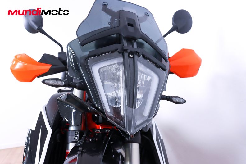 Motorbike image 4
