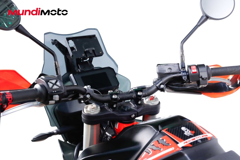 Motorbike image 10