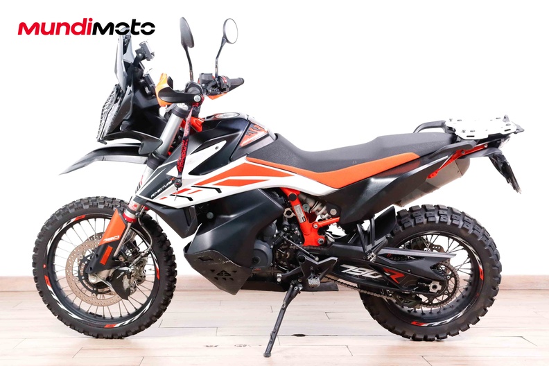 Motorbike image 5