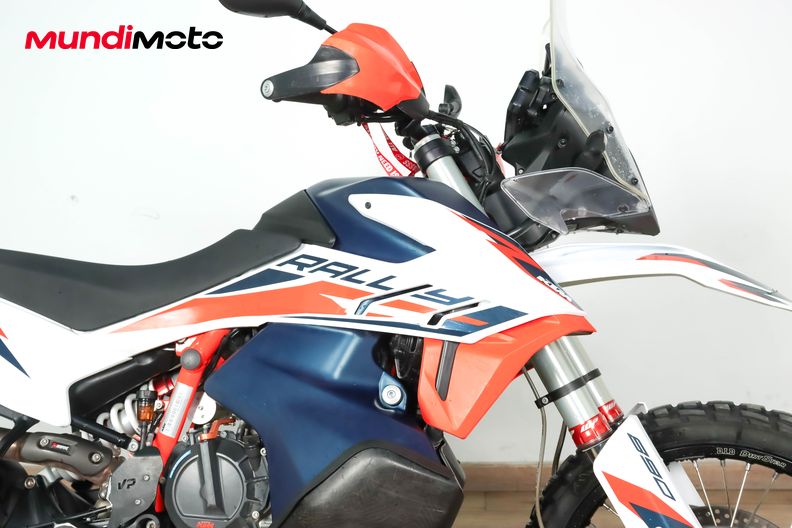 Motorbike image 12