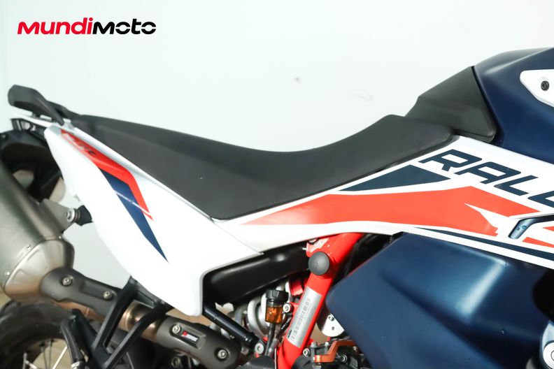 Motorbike image 13