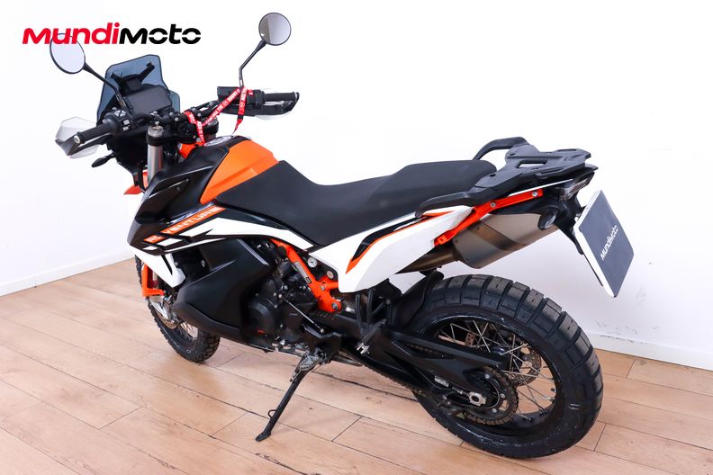 Motorbike image 6