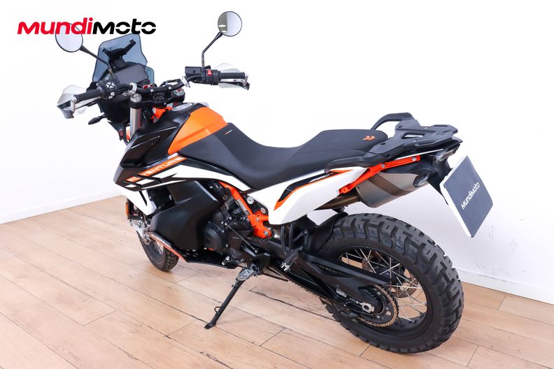 Motorbike image 6