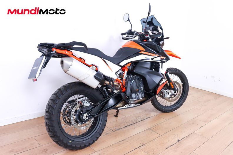 Motorbike image 2