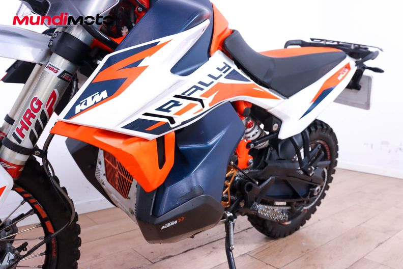 Motorbike image 8