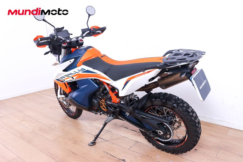 Motorbike image 6