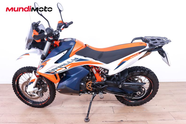 Motorbike image 5