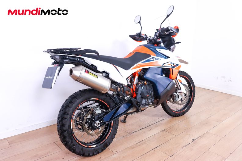 Motorbike image 2
