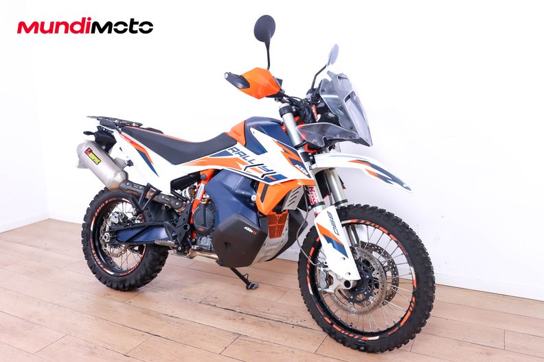 Motorbike image 1