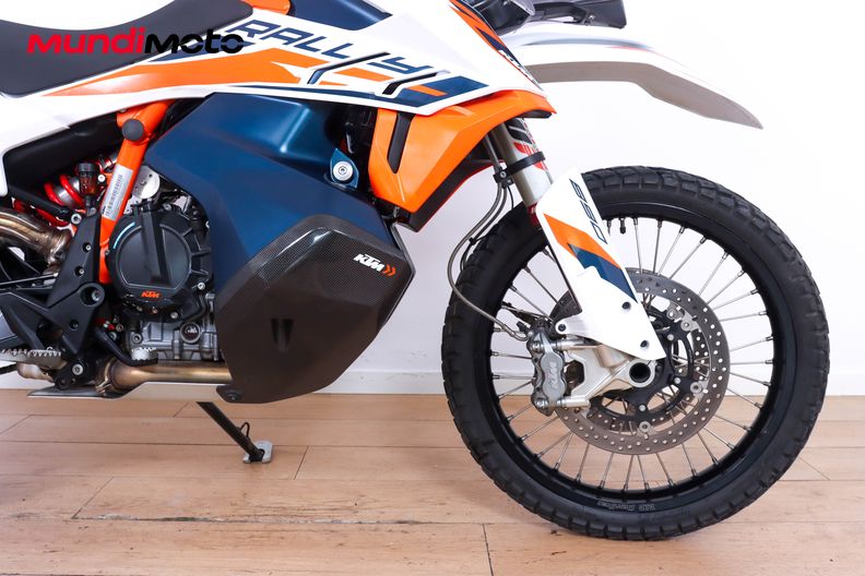 Motorbike image 12