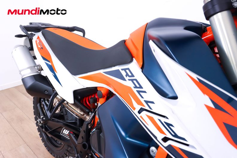 Motorbike image 13
