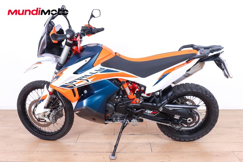 Motorbike image 5