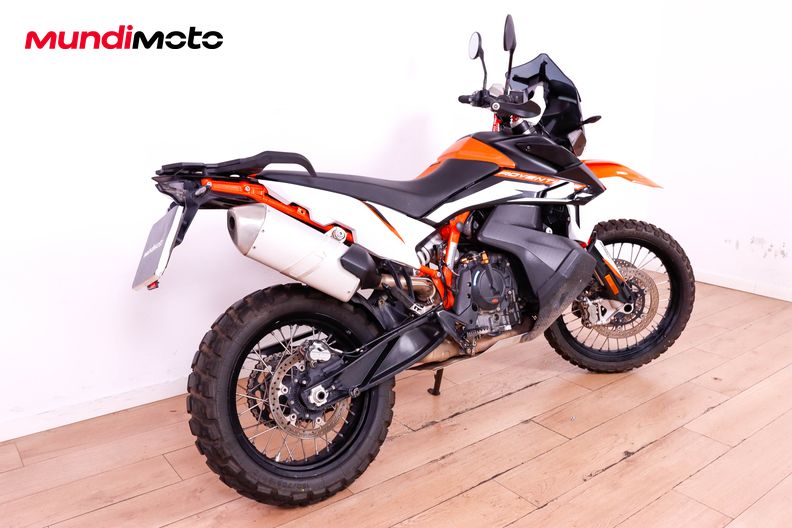 Motorbike image 2