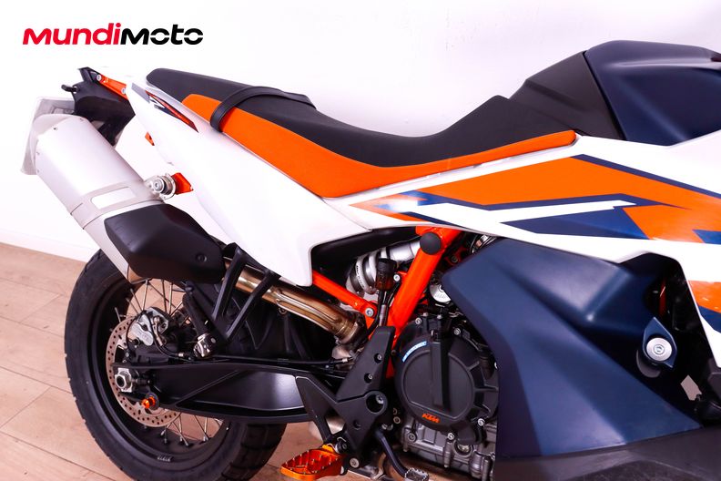 Motorbike image 12