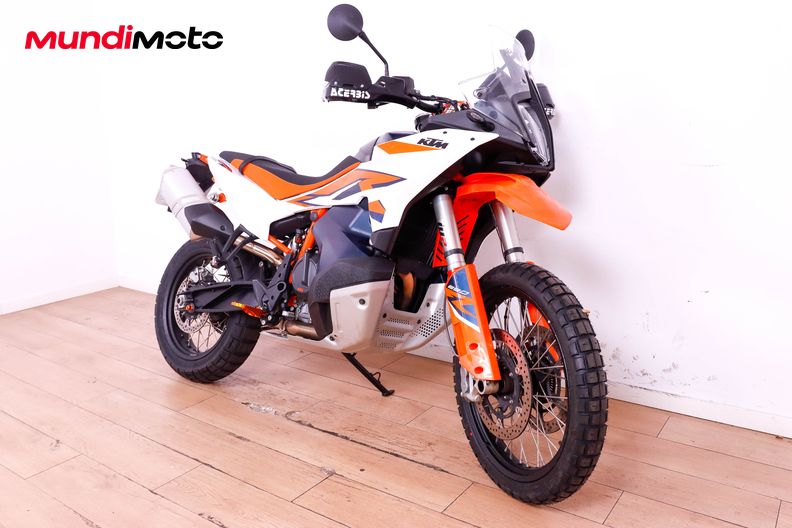 Motorbike image 1