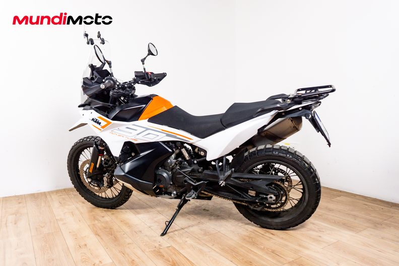 Motorbike image 7