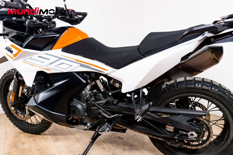 Motorbike image 8