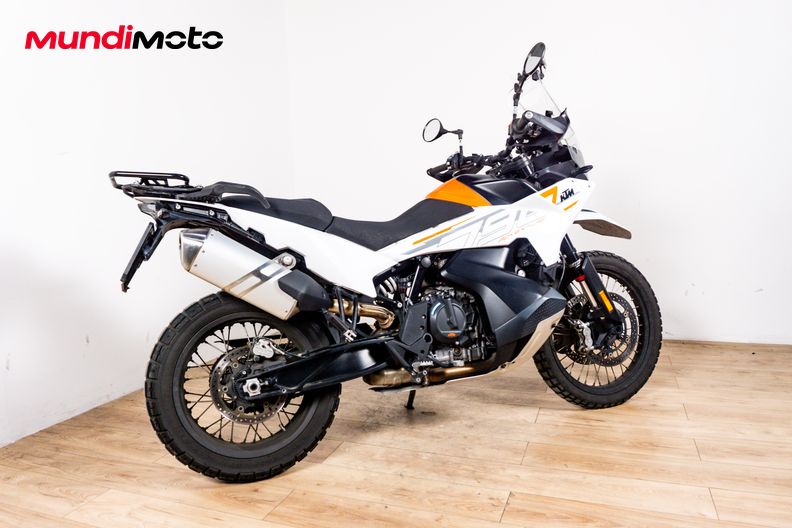Motorbike image 2
