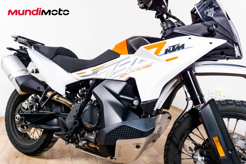 Motorbike image 4