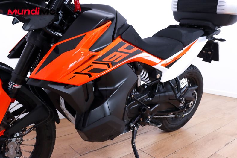 Motorbike image 8