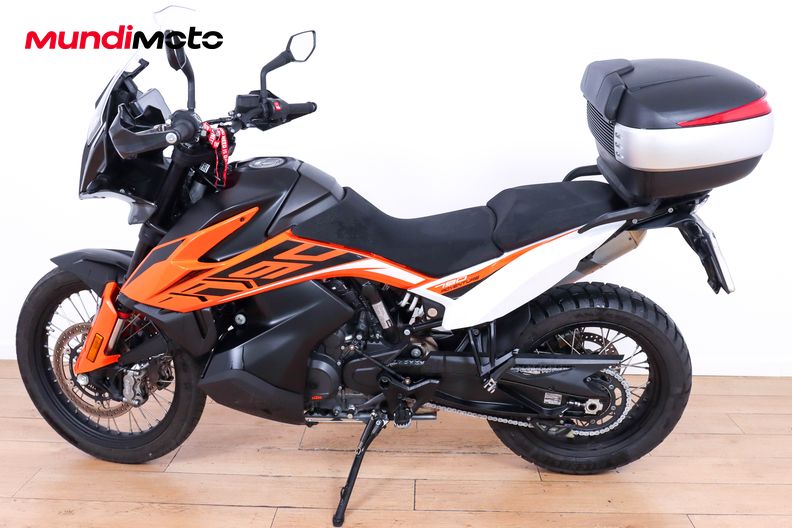 Motorbike image 5