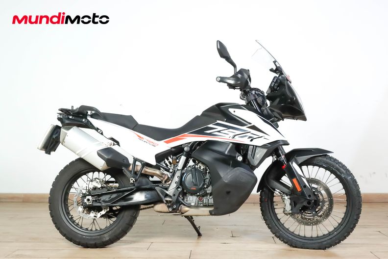KTM 790
