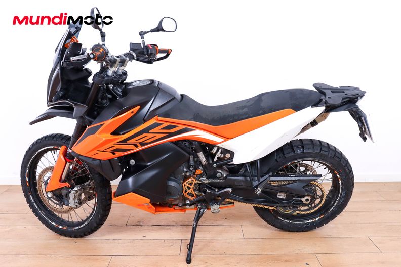Motorbike image 5
