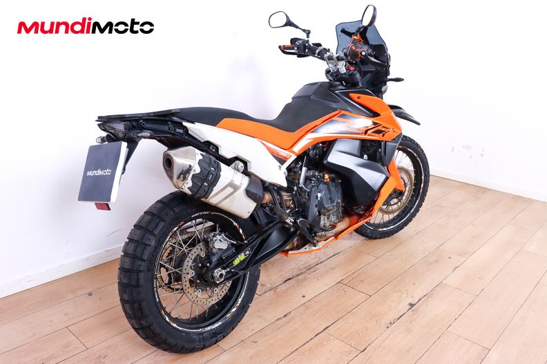 Motorbike image 2