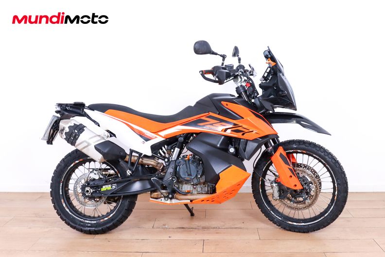 KTM 790