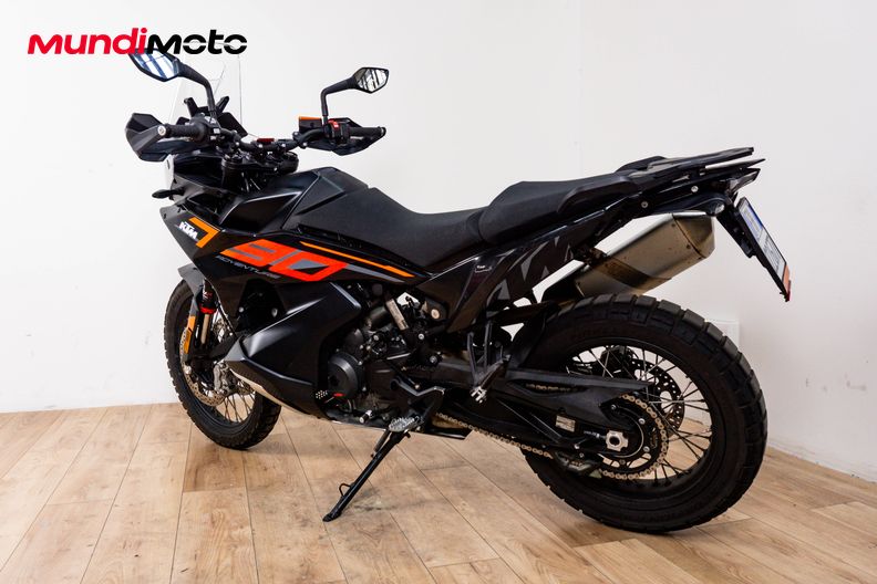 Motorbike image 7