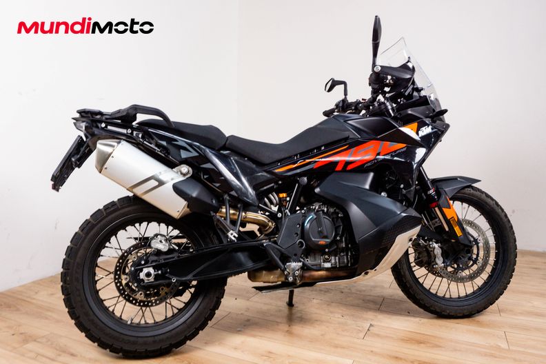 Motorbike image 2