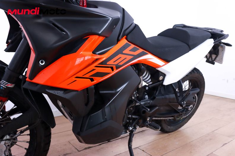 Motorbike image 8