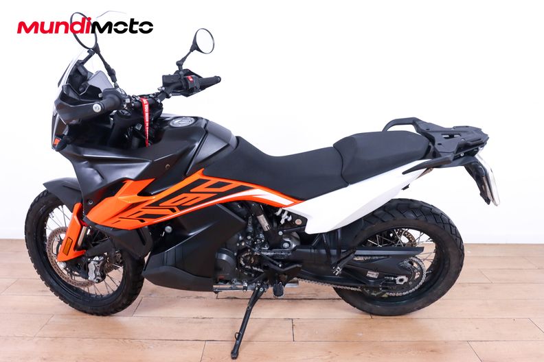 Motorbike image 5