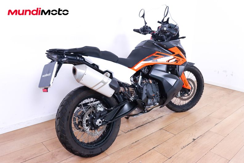 Motorbike image 2