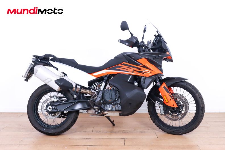 KTM 790
