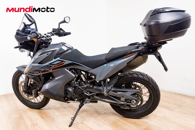 Motorbike image 7