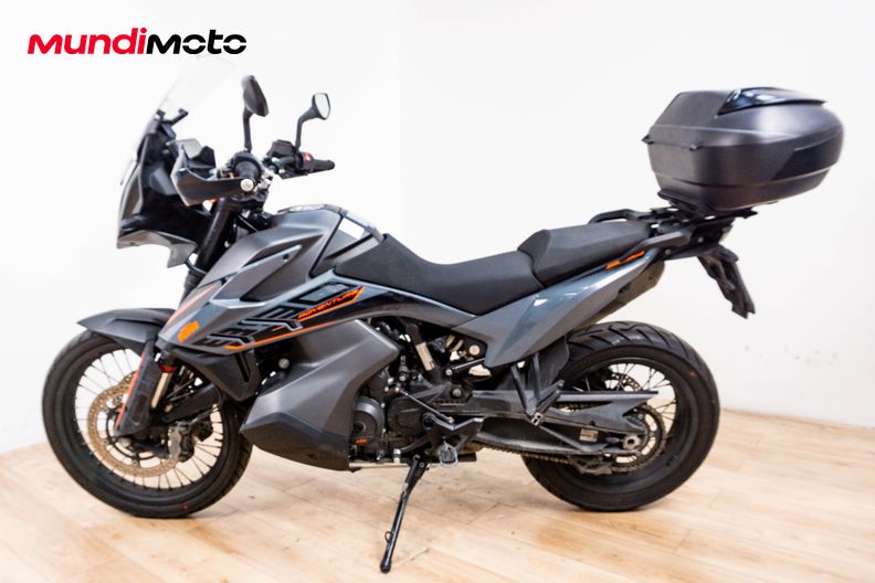 Motorbike image 5