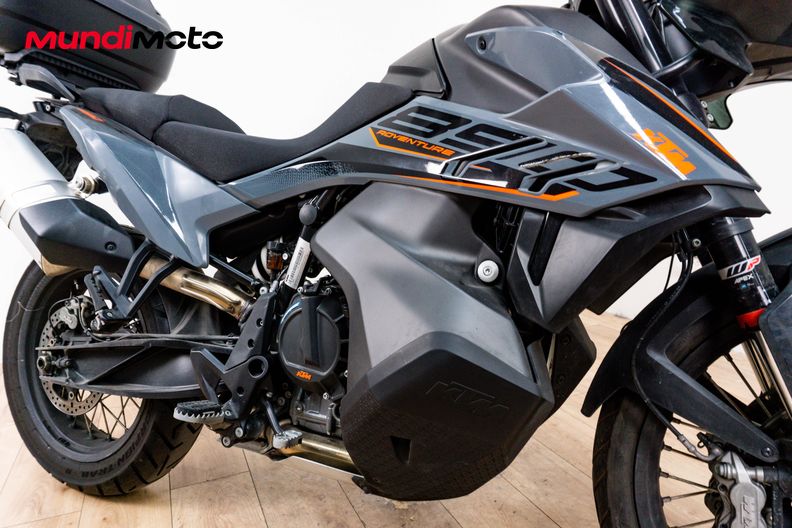 Motorbike image 4