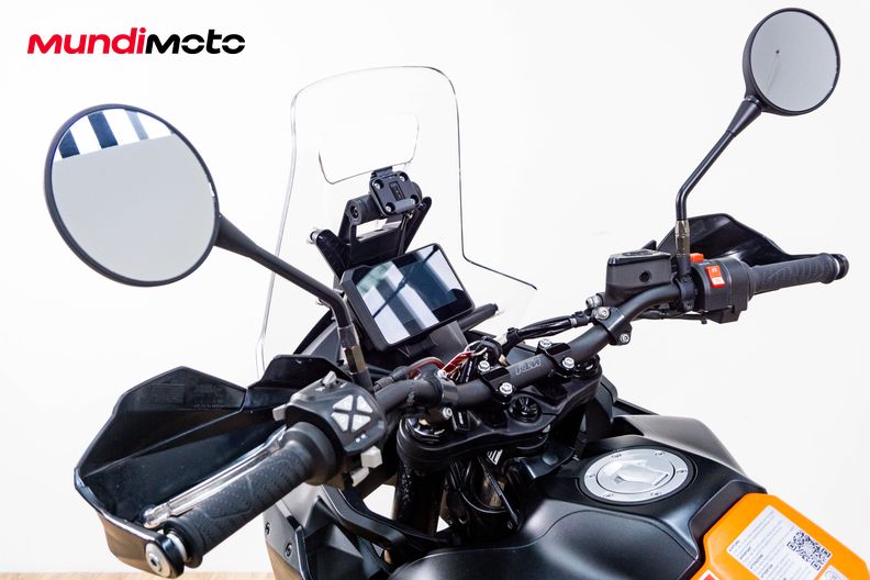 Motorbike image 10