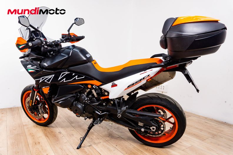 Motorbike image 7