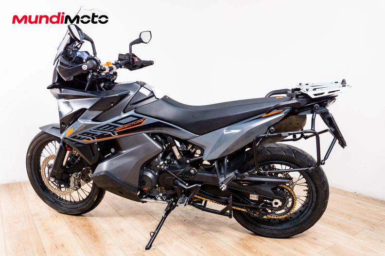 Motorbike image 7