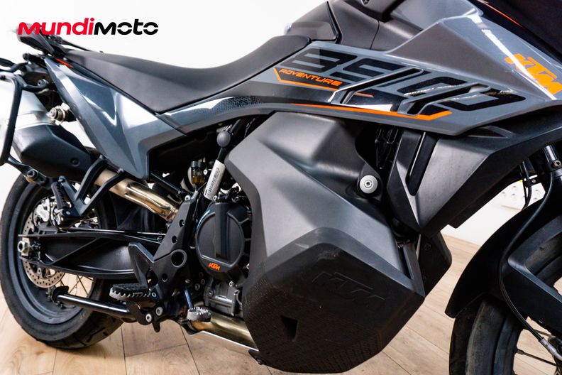 Motorbike image 4