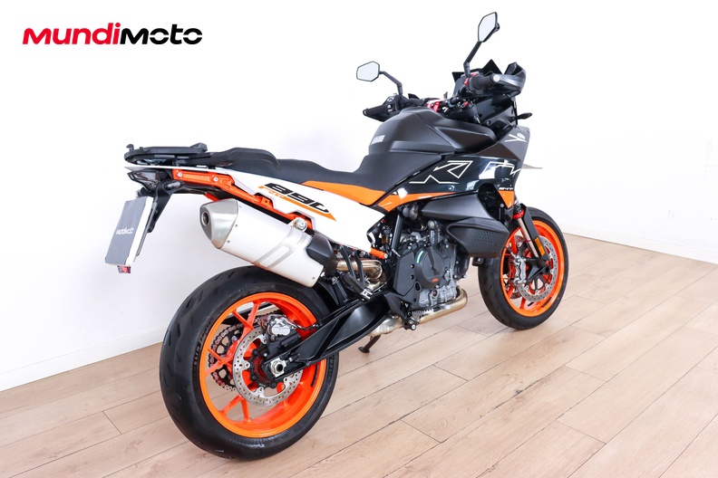 Motorbike image 2