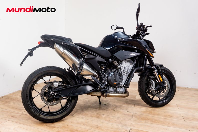Motorbike image 2