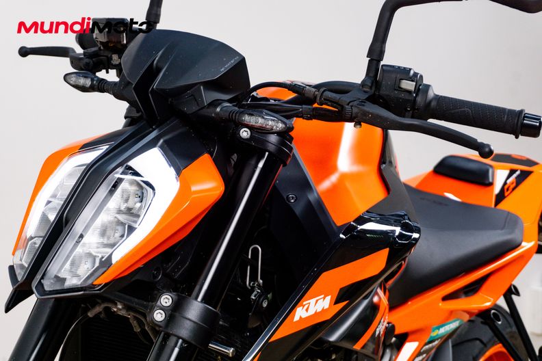 Motorbike image 12