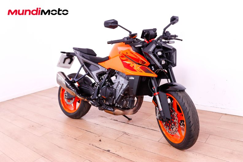Motorbike image 1