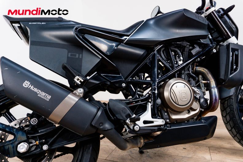 Motorbike image 3
