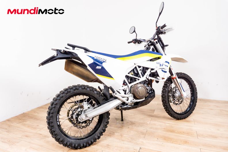 Motorbike image 2